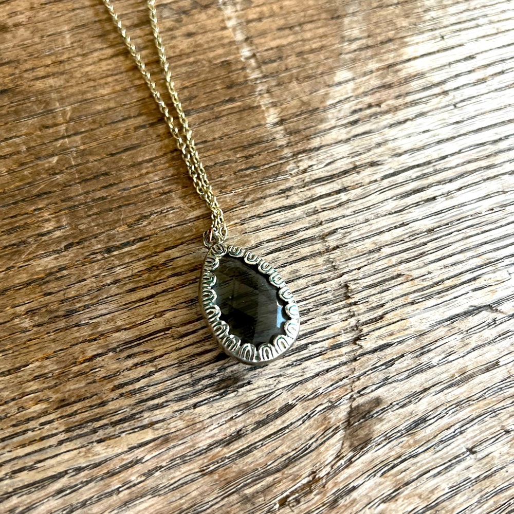 Gorgeous Pendant Necklace